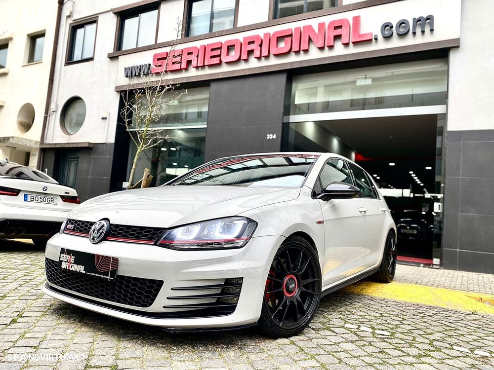 VW Golf 2.0 TSi GTi DSG - 1