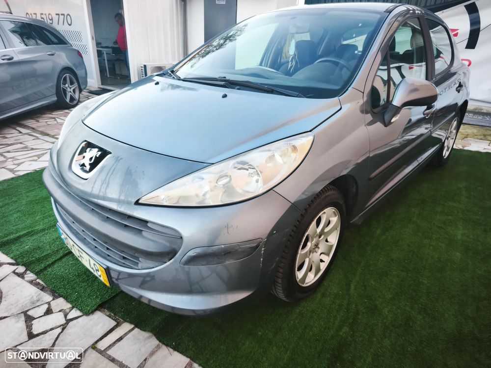 Peugeot 207 1.4 HDi Premium - 29