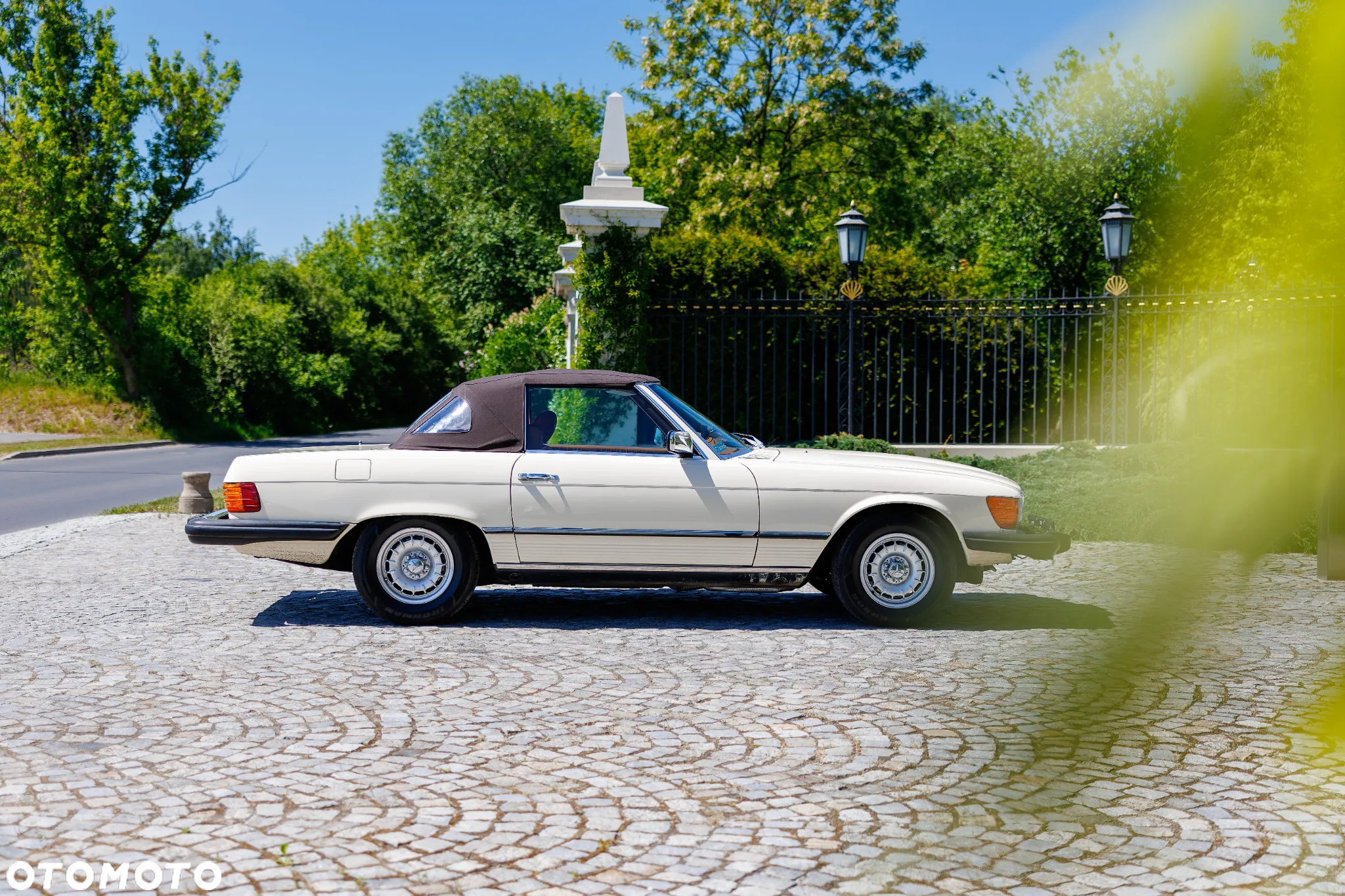 Mercedes-Benz SL - 13
