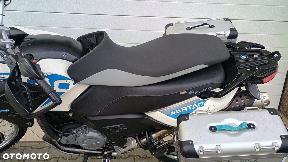 BMW G - 10