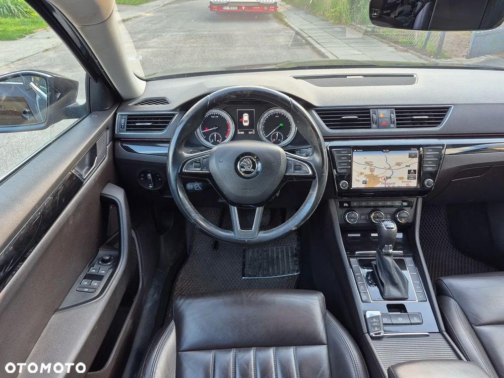 Skoda Superb 2.0 TSI 4x4 L&K DSG - 14