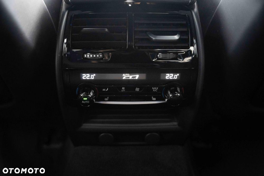 BMW M5 Standard - 23