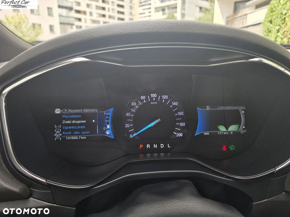 Ford Mondeo SW 2.0 Hybrid ST-Line Plus - 25