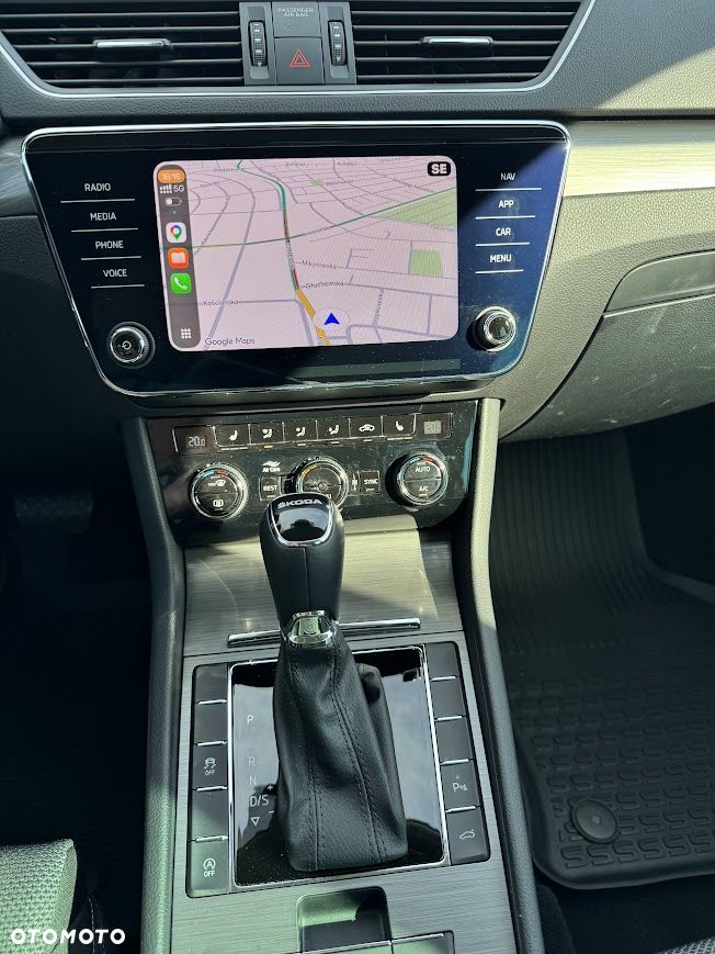 Skoda Superb 2.0 TSI Style DSG - 14