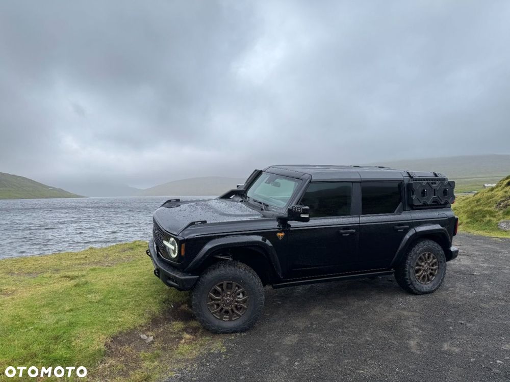 Ford Bronco - 39