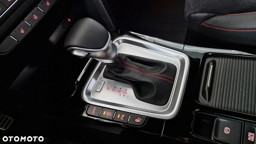 Kia ProCeed - 11
