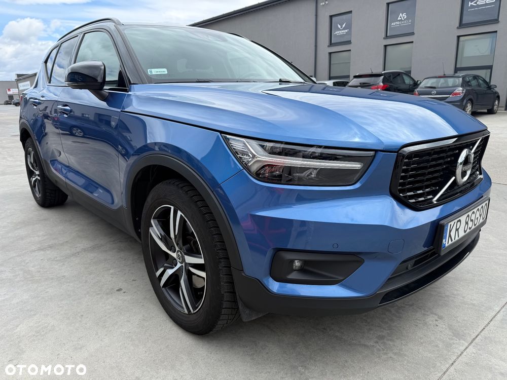 Volvo XC 40 D4 AWD R-Design - 11