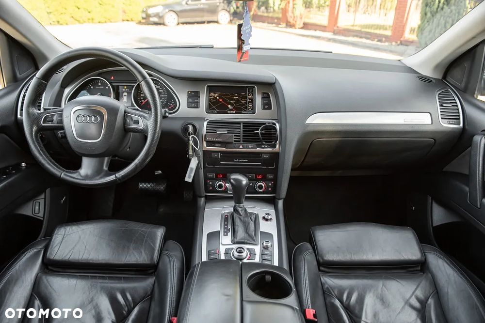 Audi Q7 3.0 TDI DPF Quattro Tiptronic - 30