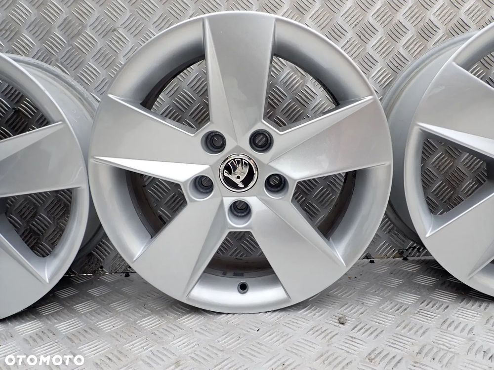 FELGI ALUMINIOWE SKODA OCTAVIA III 6.5Jx16 ET46 5X112 5E0601025H - 4