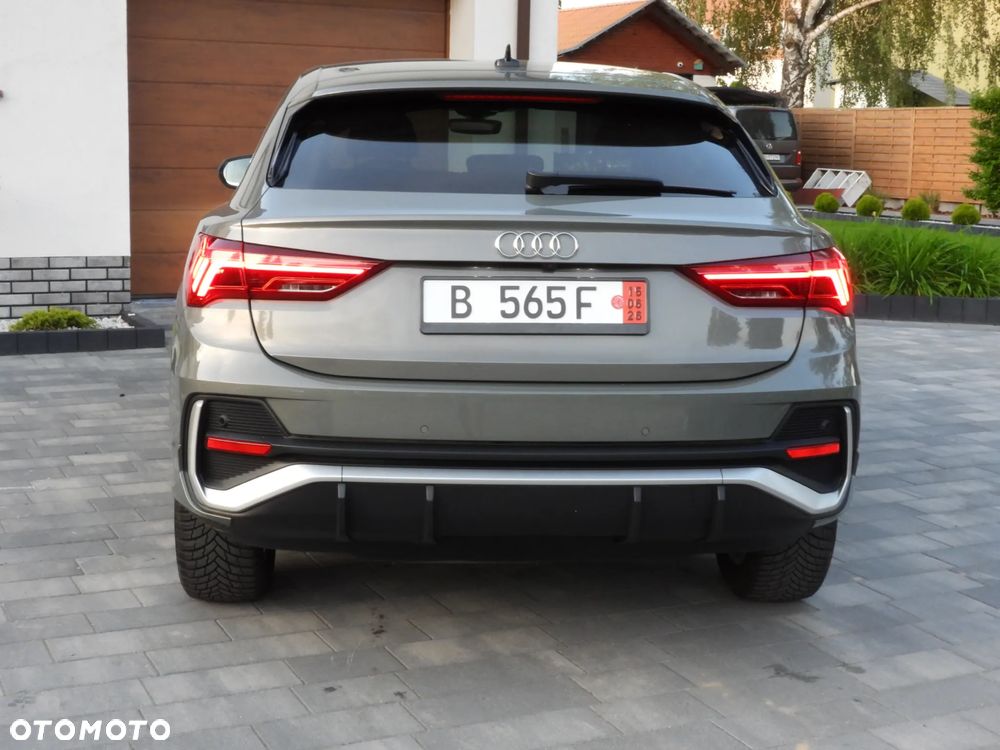 Audi Q3 Sportback 35 TDI S tronic S line - 8