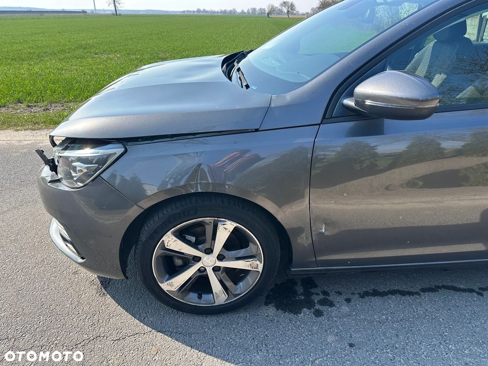 Peugeot 308 PureTech 130 GPF Stop & Start Allure Pack - 7