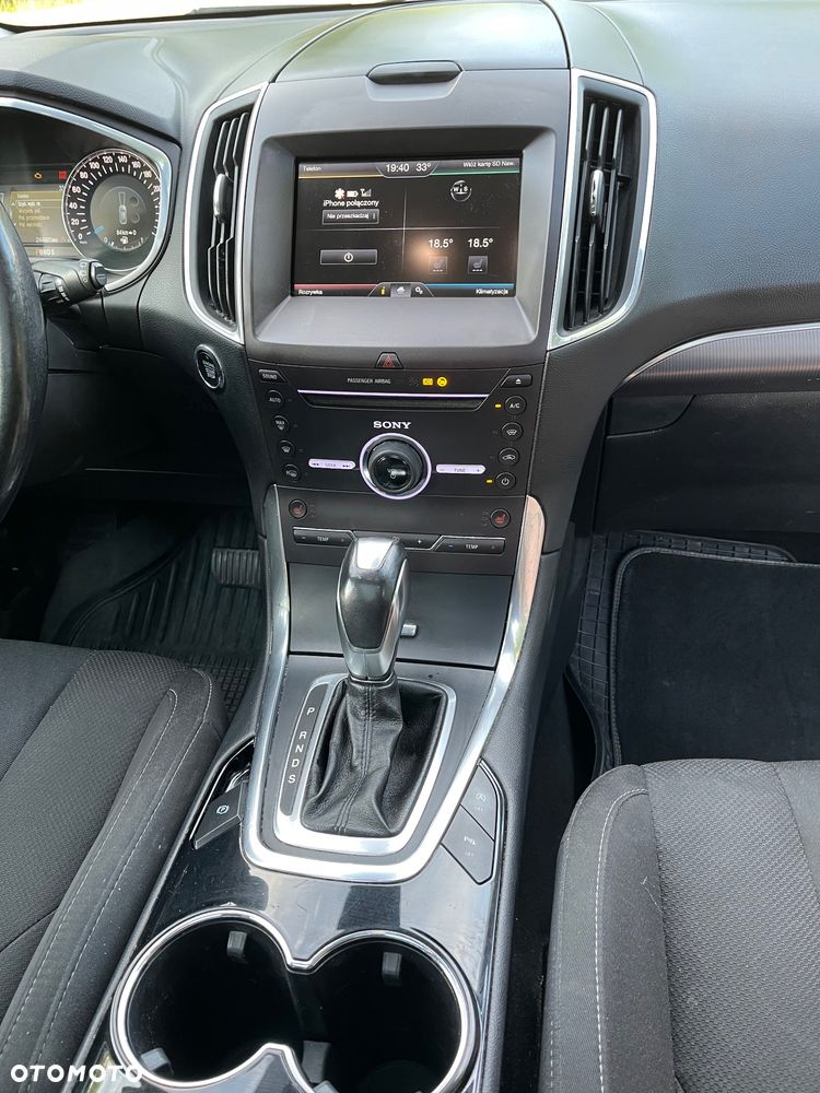 Ford S-Max 2.0 TDCi Titanium PowerShift - 22