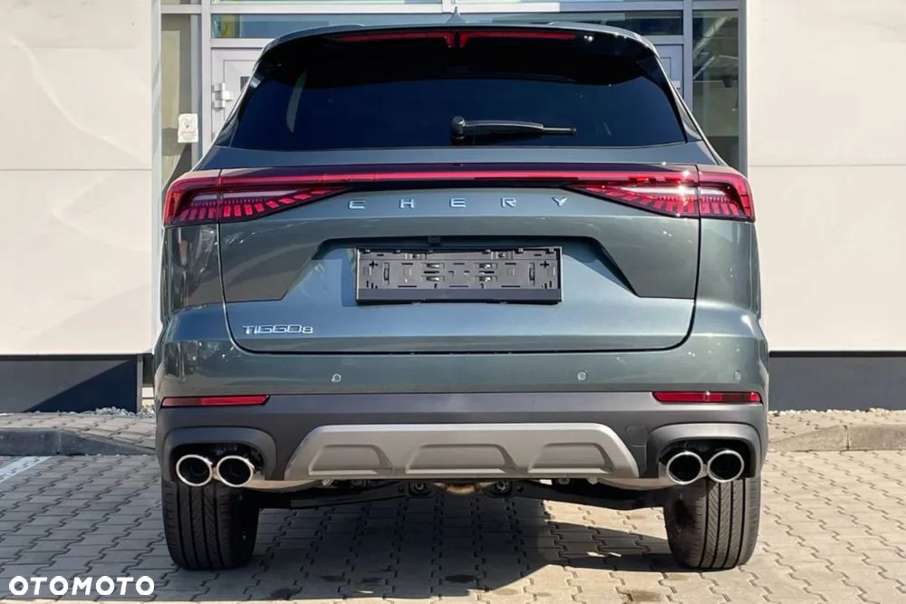 Chery Tiggo 8 1.6 T-GDI Prestige DCT - 8