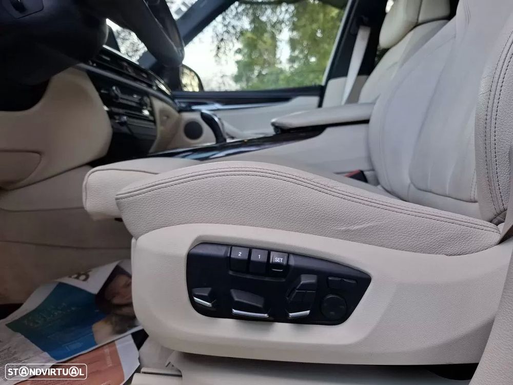 BMW X5 25 d sDrive Pack M - 32