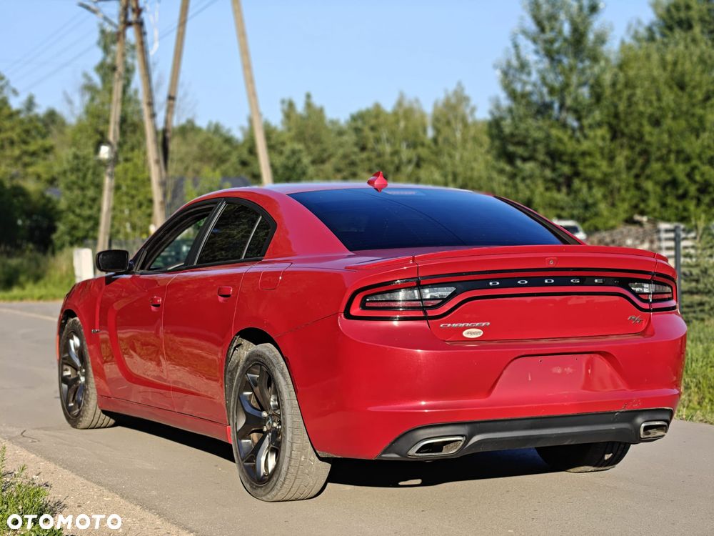 Dodge Charger 5.7 R/T - 4