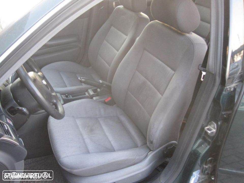Portas Audi A6 2.5 tdi 150cv de 2000 - 7