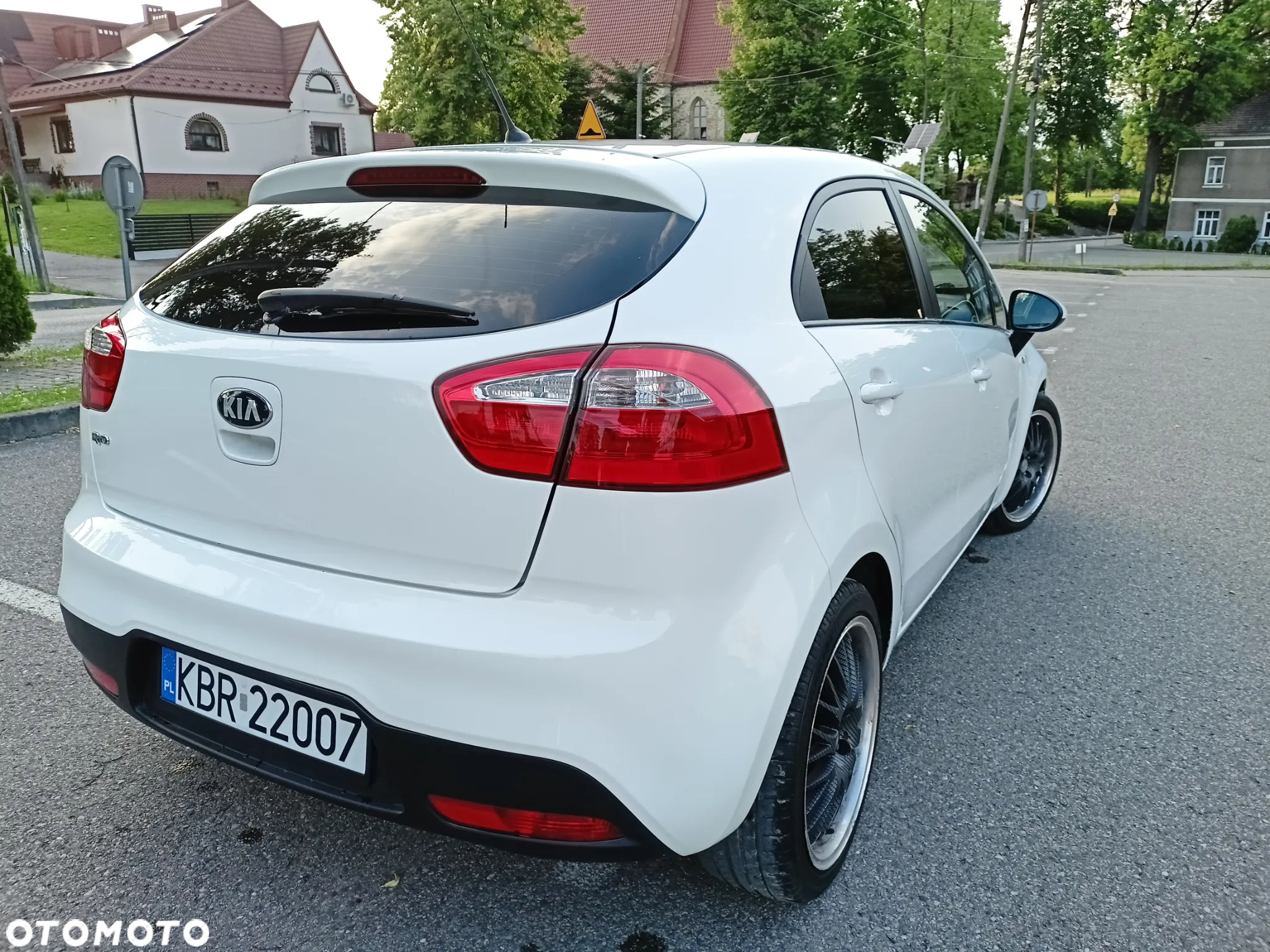 Kia Rio - 6