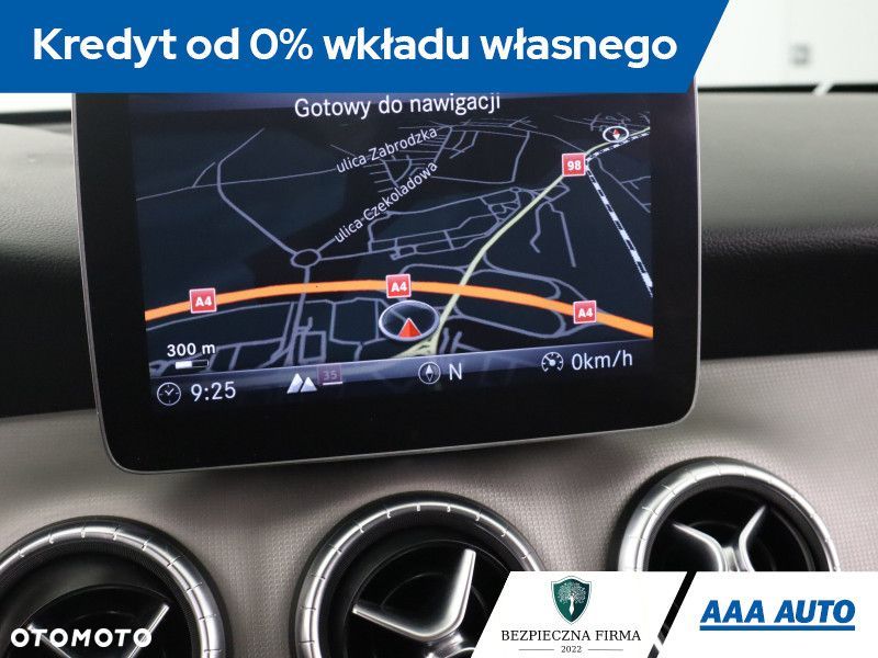 Mercedes-Benz CLA - 14