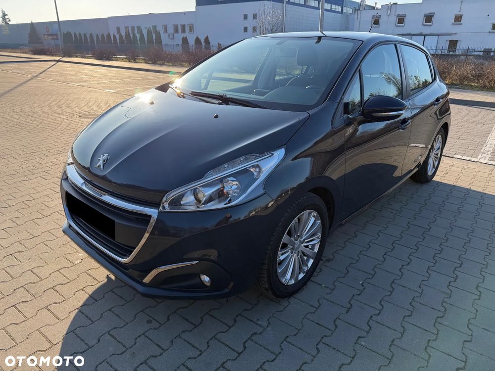 Peugeot 208 - 2