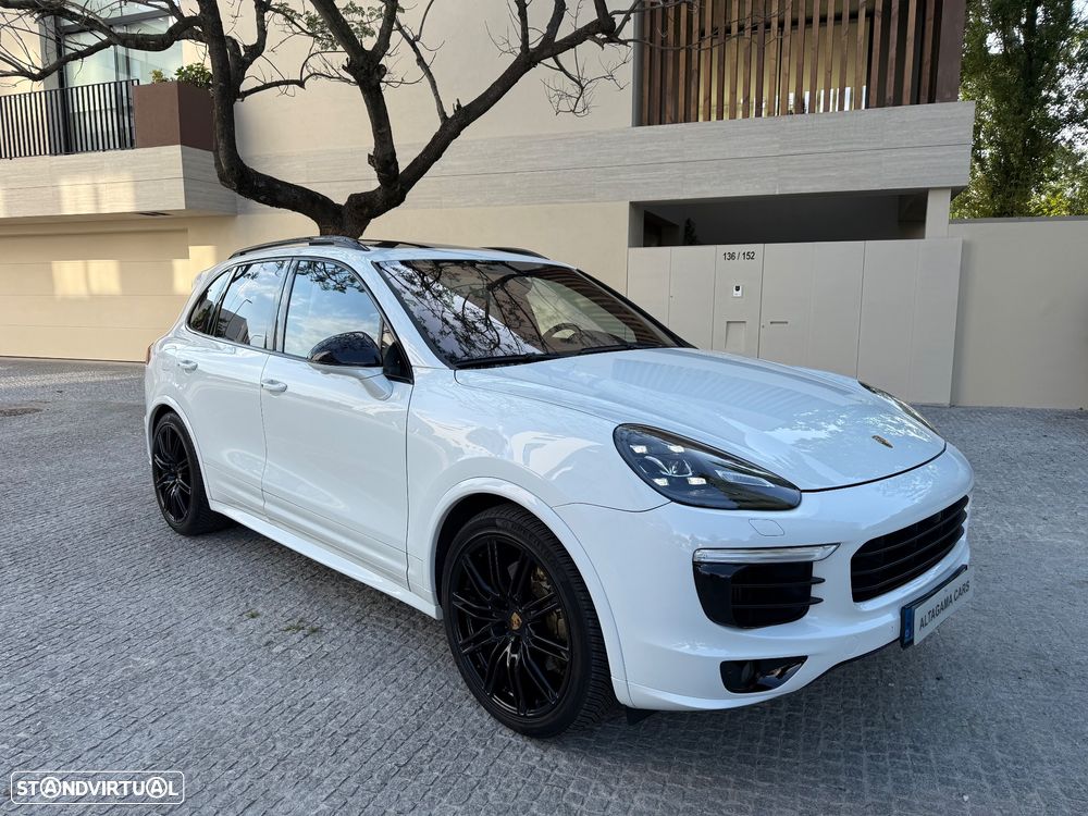 Porsche Cayenne S Tiptronic S - 11