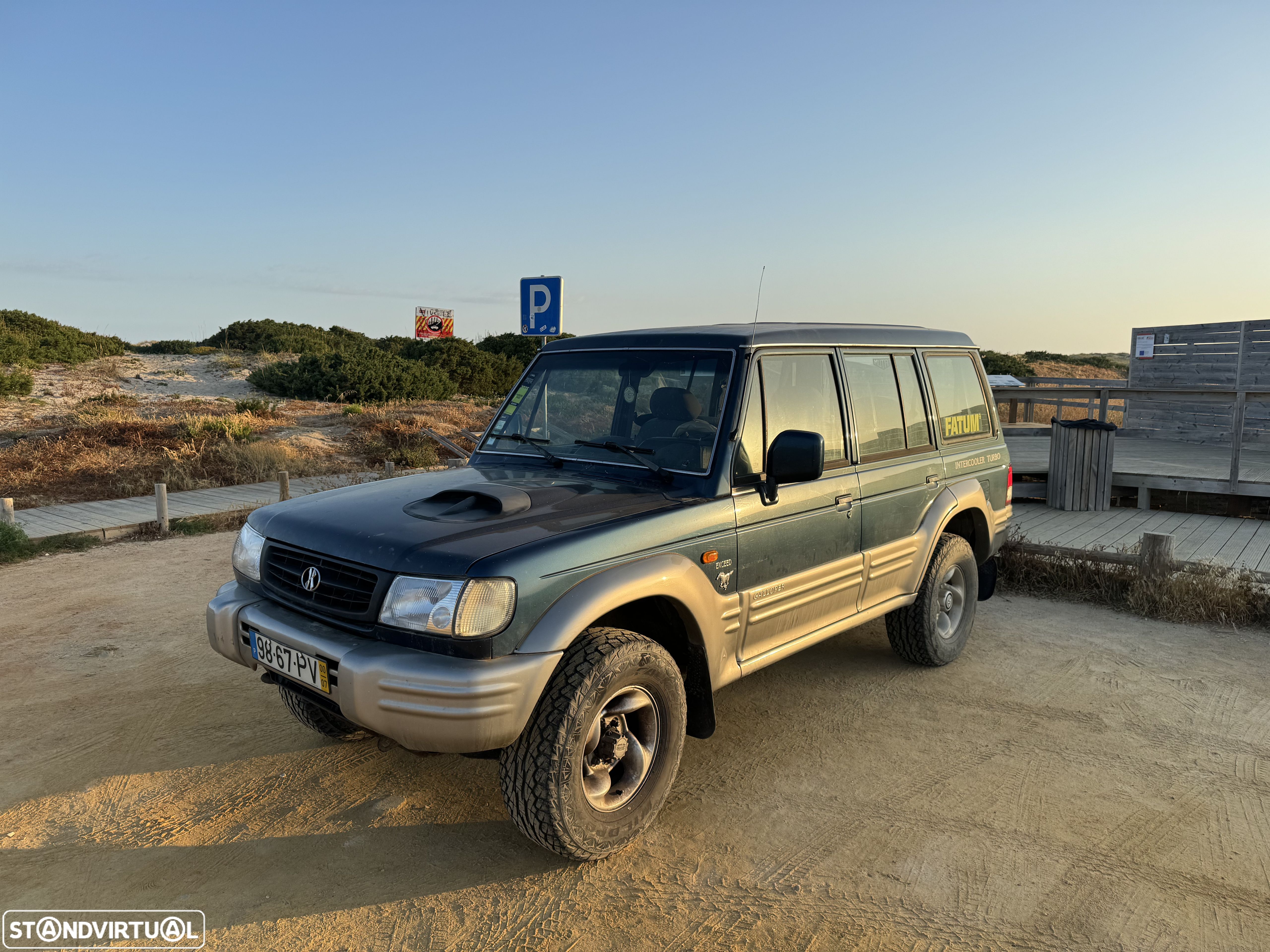 Hyundai Galloper - 1