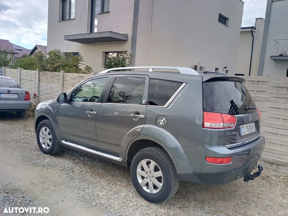 Citroën C-Crosser - 2