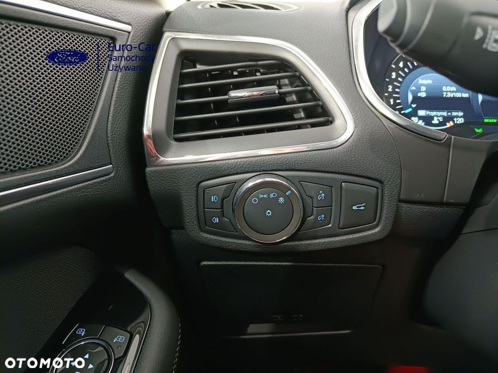 Ford S-Max 2.5 Hybrid Titanium CVT 7os - 32