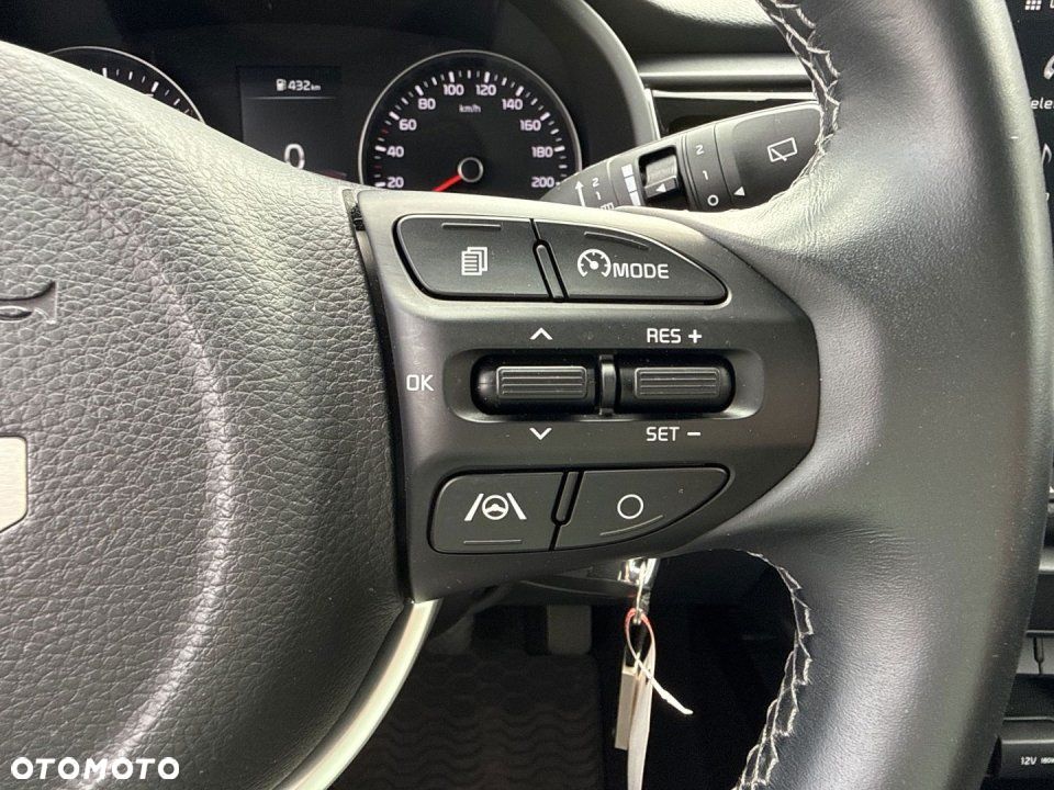 Kia Rio - 21