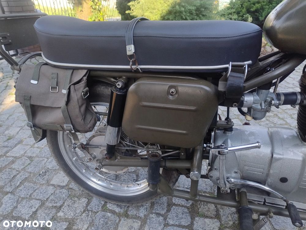 BMW R - 13