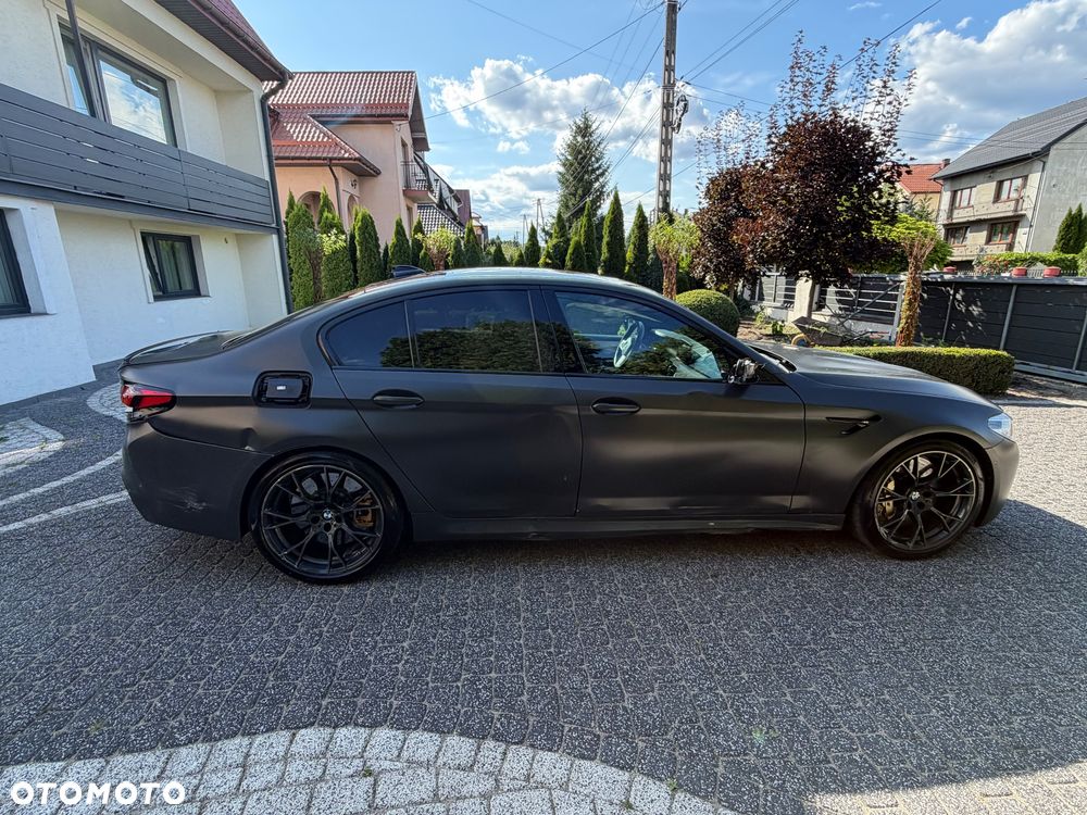 BMW M5 - 5