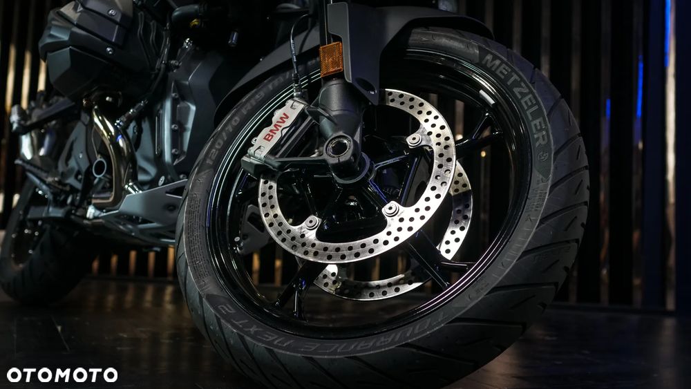 BMW R - 9