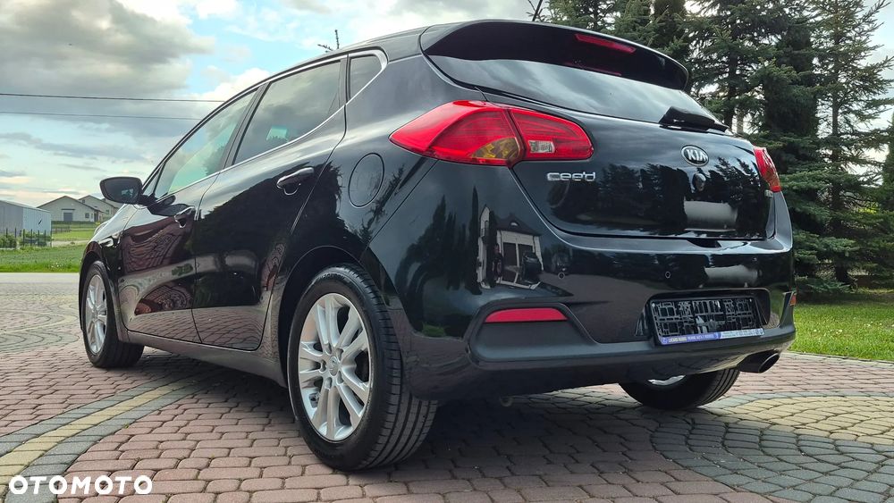 Kia Ceed 1.6 GDI Platinum Edition - 27