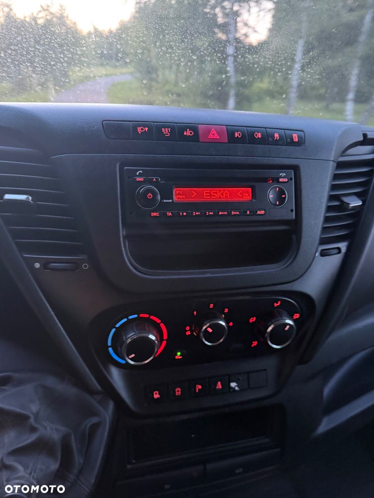 Inny Iveco 35C17 - 10