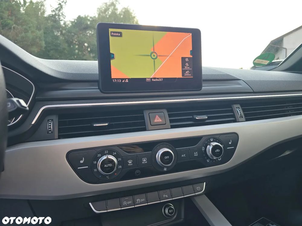 Audi A4 Avant 2.0 TDI S tronic - 33