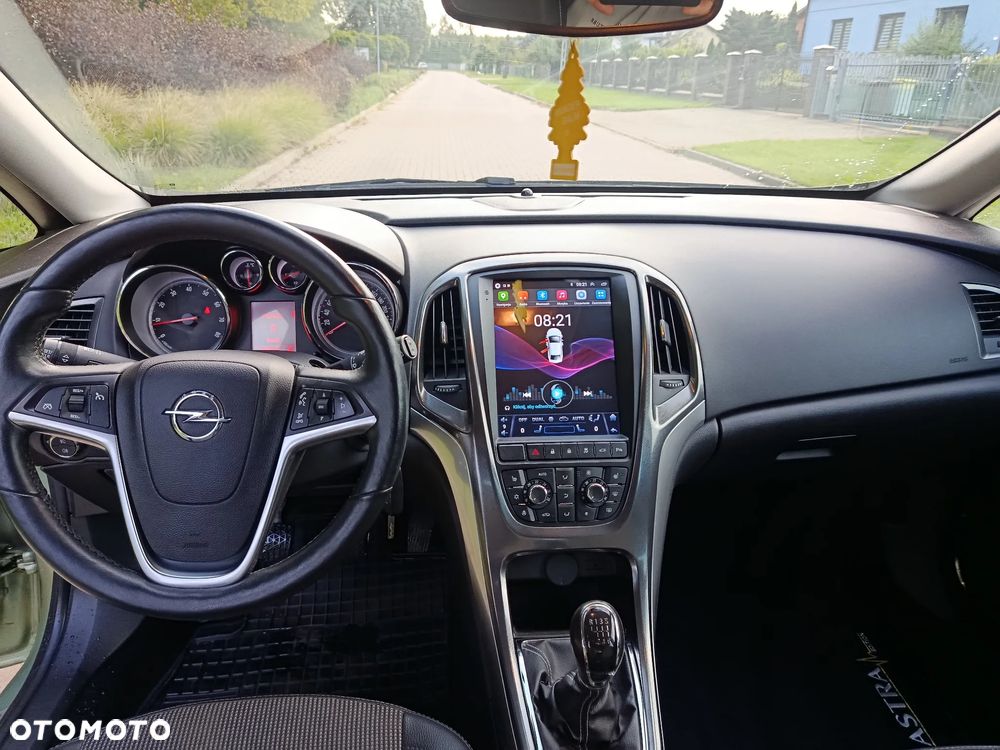 Opel Astra 1.4 T Cosmo - 32