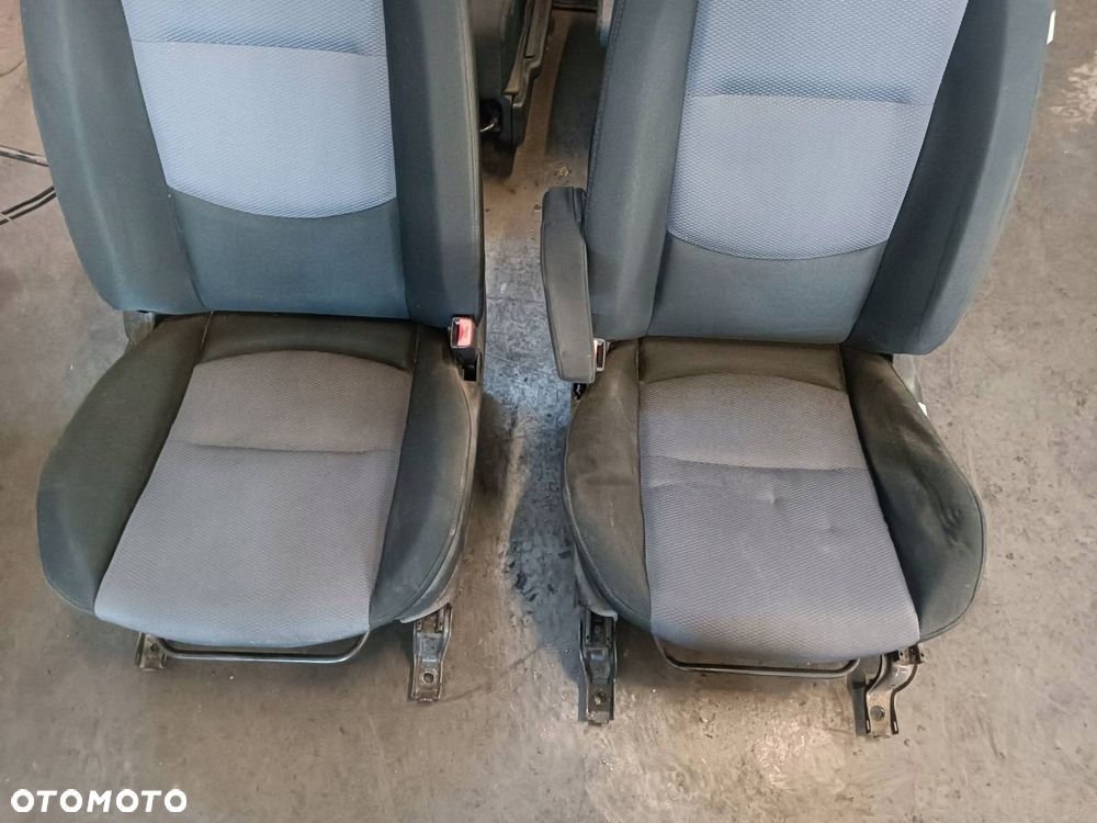 FOTELE KOMPLET LEWY PRAWY KANAPA TYŁ MAZDA 5 I - 11