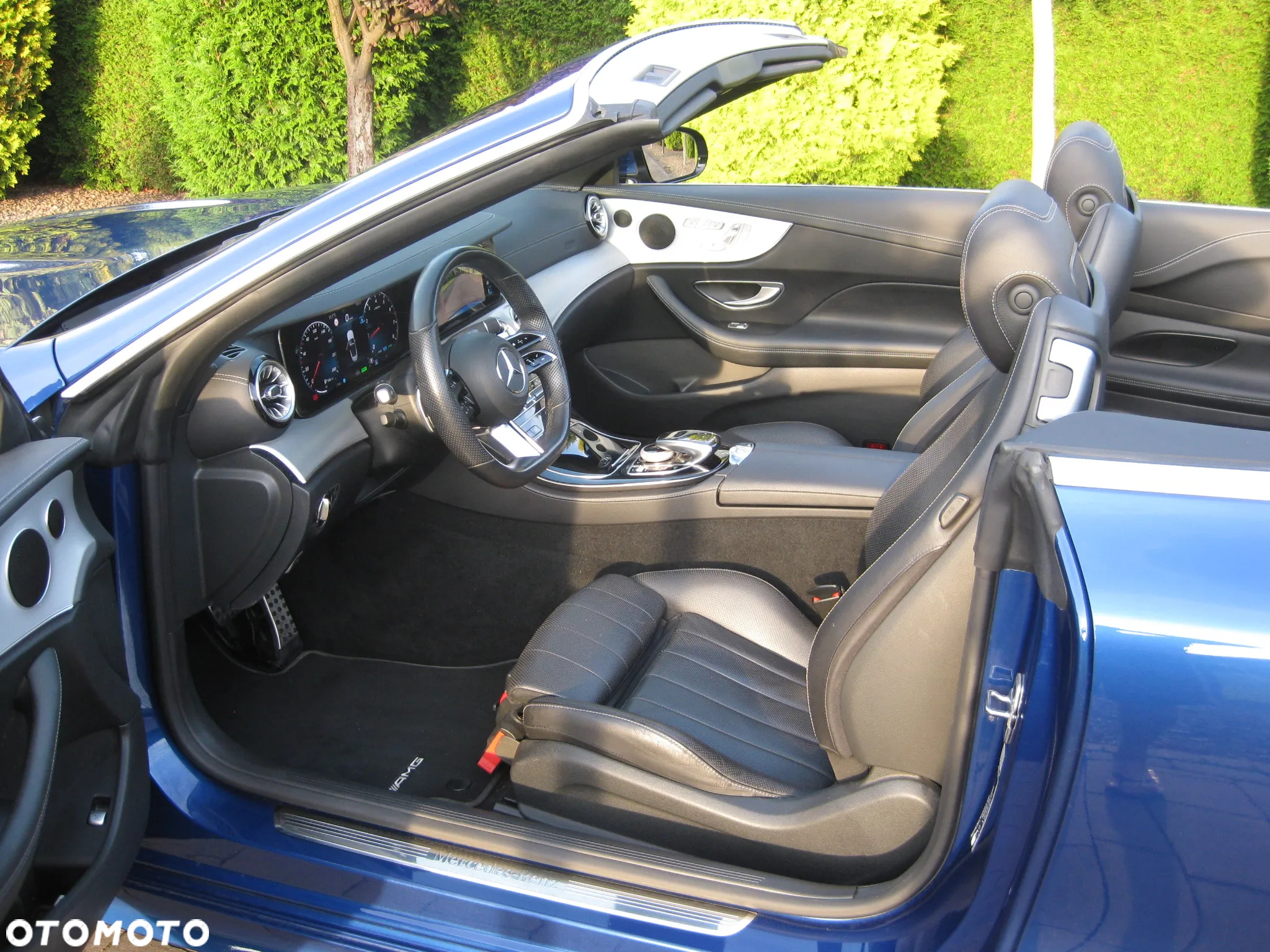 Mercedes-Benz Klasa E 200 Kabriolet 4-Matic 9G-TRONIC - 10
