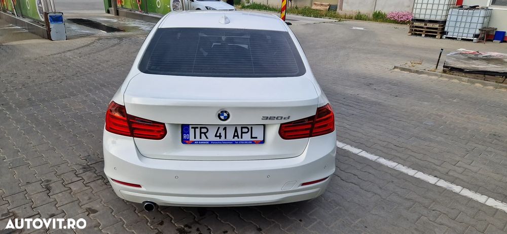 BMW Seria 3 320d DPF Aut. Edition Exclusive - 16
