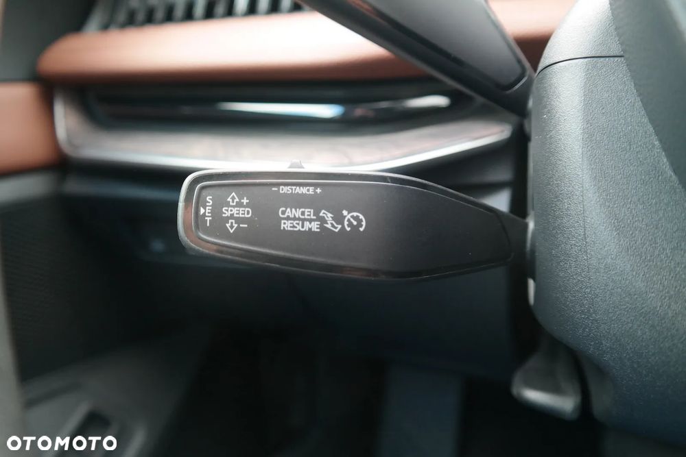 Skoda Superb 2.0 TDI SCR 4x4 L&K DSG - 24