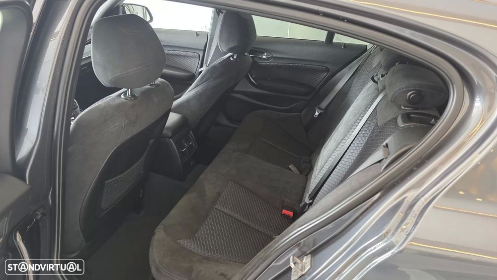 BMW 116 d Pack M Auto - 49