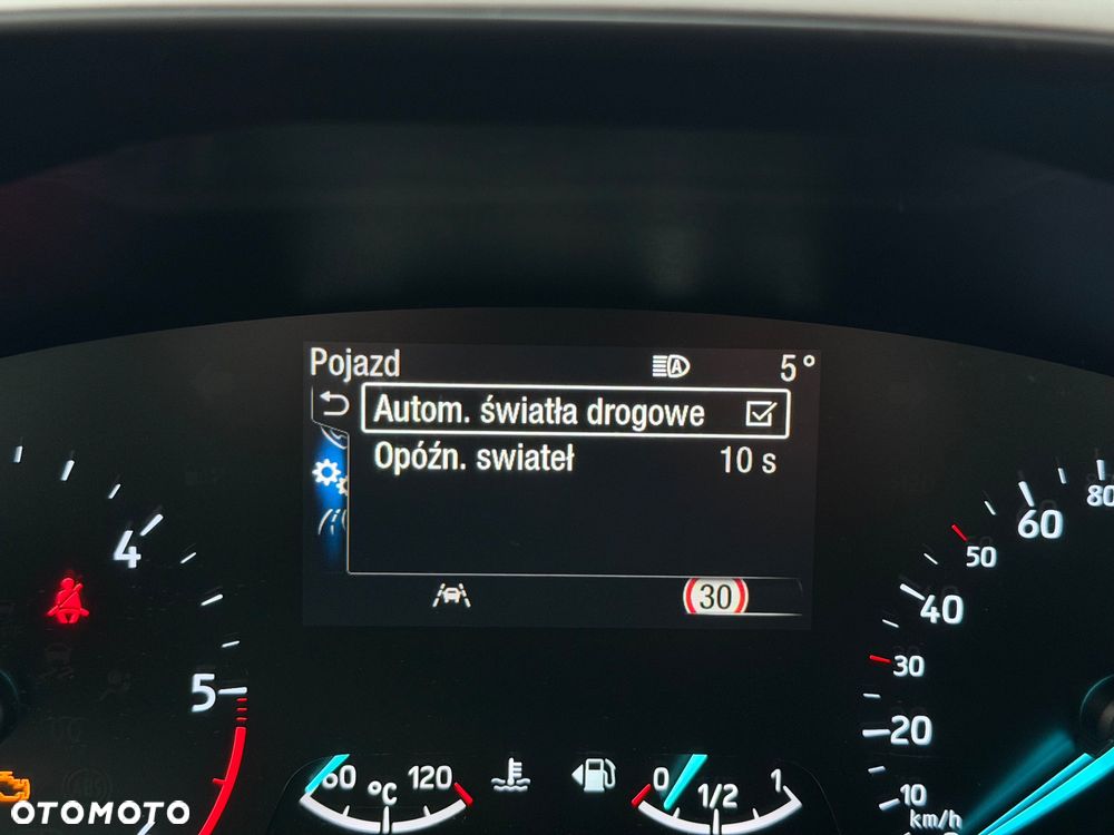 Ford Focus 1.5 EcoBlue Titanium - 33