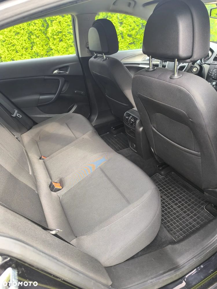 Opel Insignia 1.8 - 7