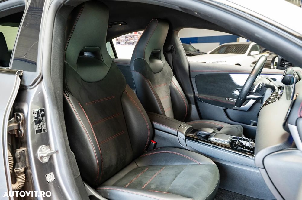Mercedes-Benz CLA 200 7G-DCT AMG Line - 29