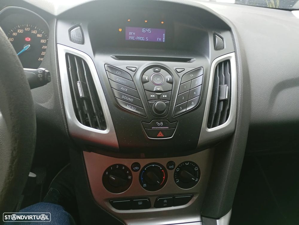 Ford Focus 1.6 TDCi Titanium - 7