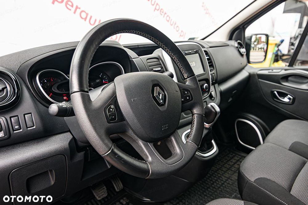 Renault Trafic - 17