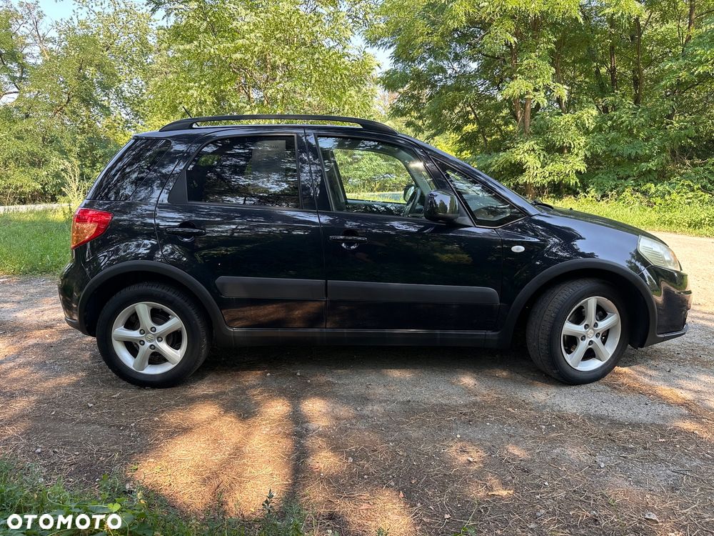 Suzuki SX4 - 5