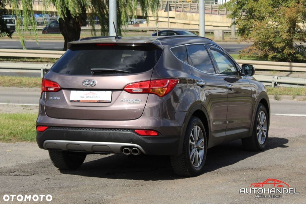 Hyundai Santa Fe - 4