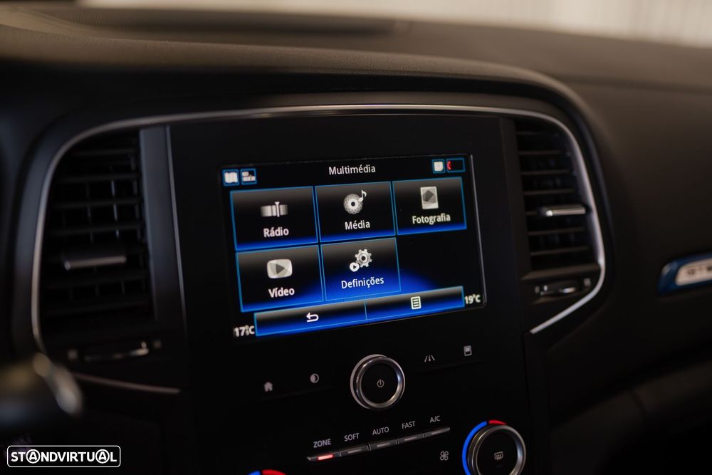 Renault Mégane Sport Tourer - 32