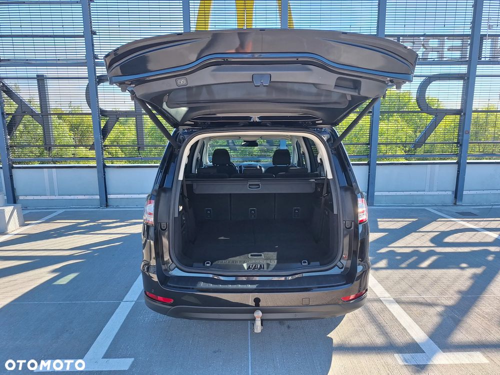 Ford Galaxy - 11