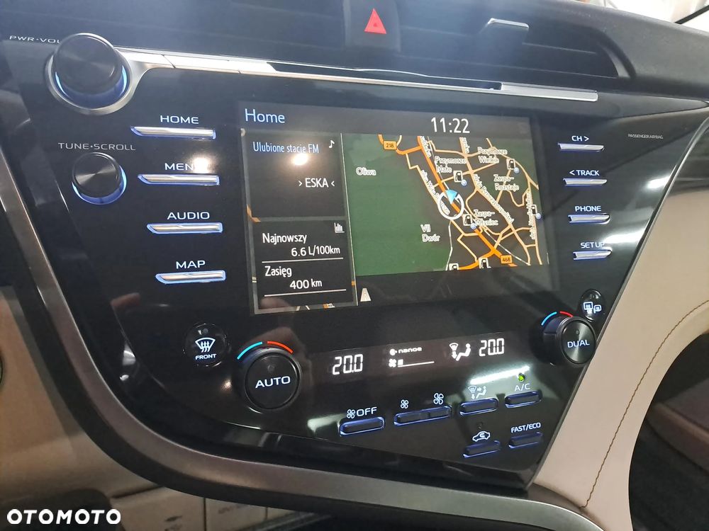 Toyota Camry 2.5 Hybrid Executive CVT - 16